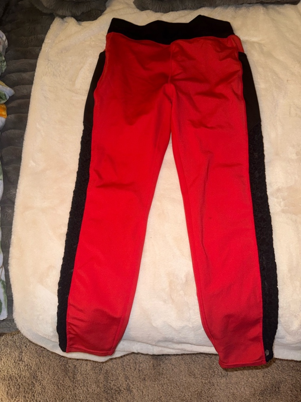 NWOT POP Fit Red and Black womens leggings xl
